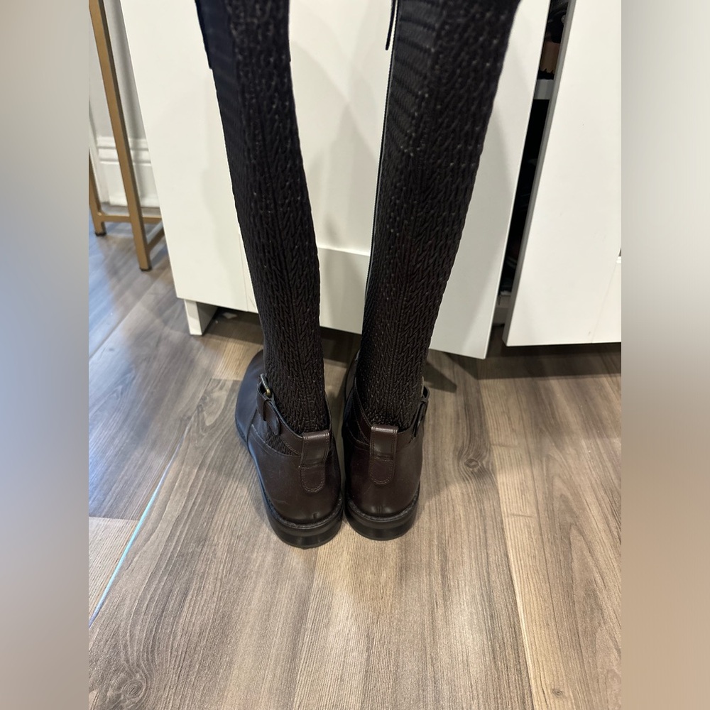 WORN ONCE - COLE HAAN CHOCOLATE BROWN BOOTS - Picture 11 of 12